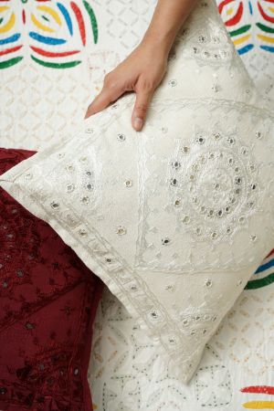 Baris Cushion Cover ( 16" x 16")